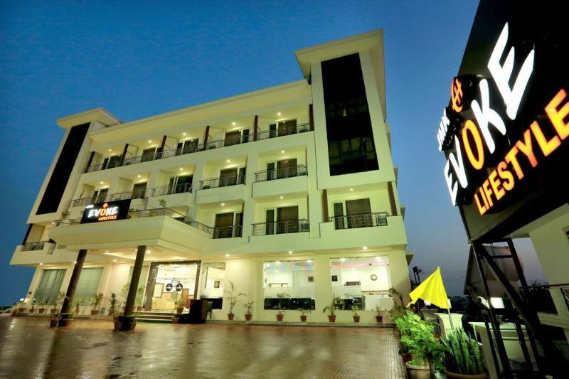 Hotel Evoke Lifestyle, Delhi